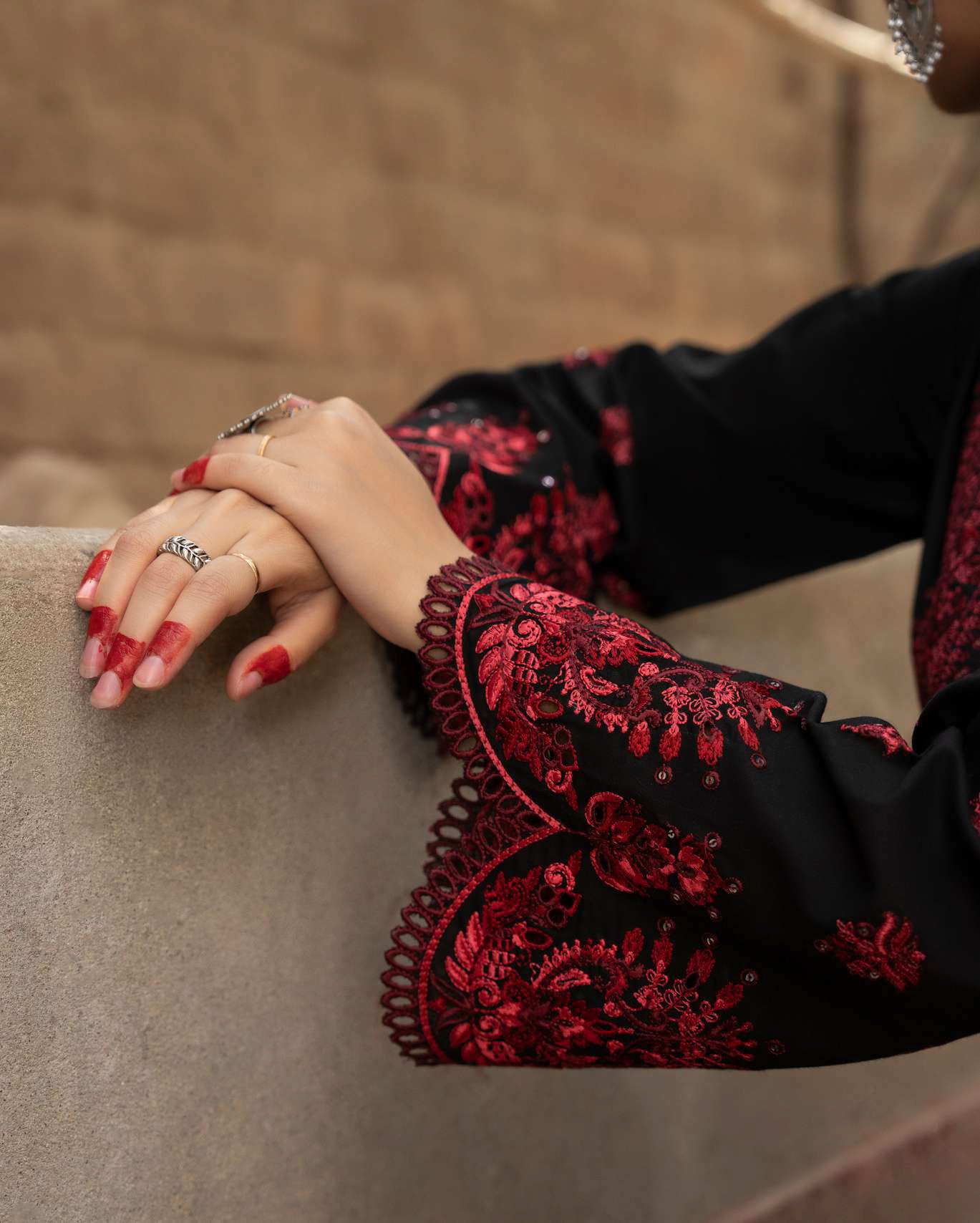 Red Scarlet 3 Pc Stitched