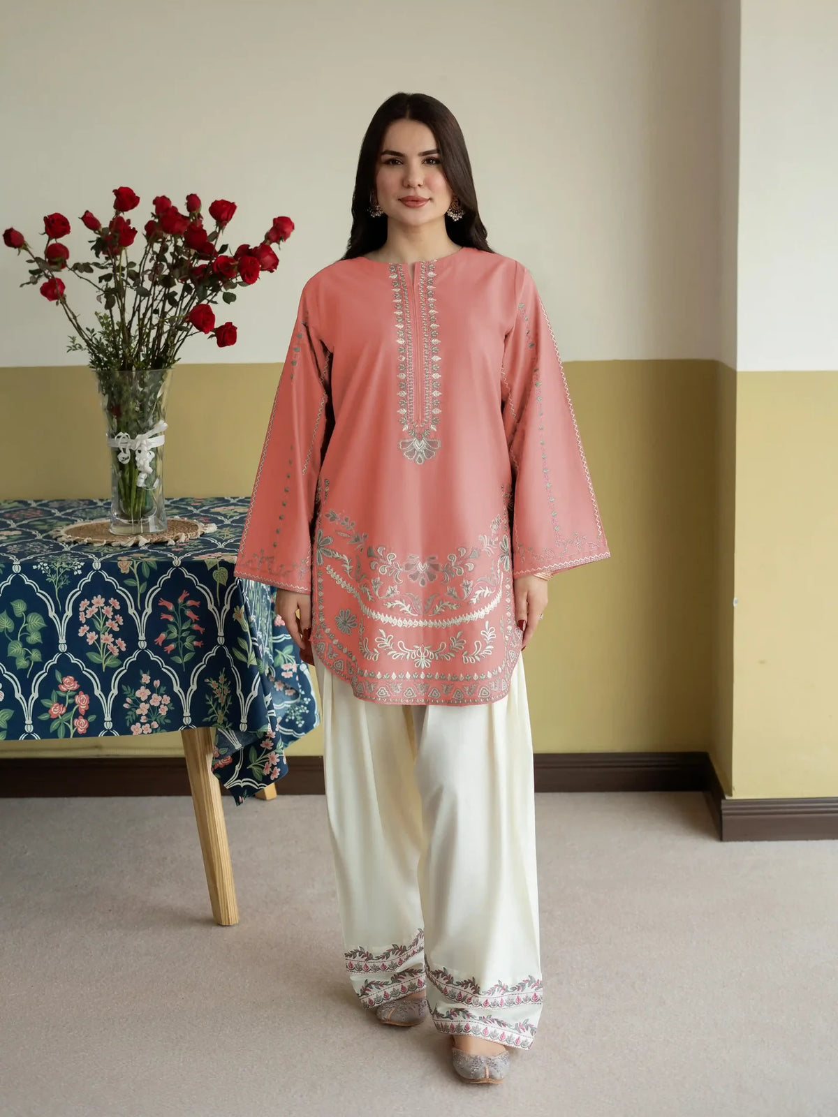 2Pc Eliza Embroidered